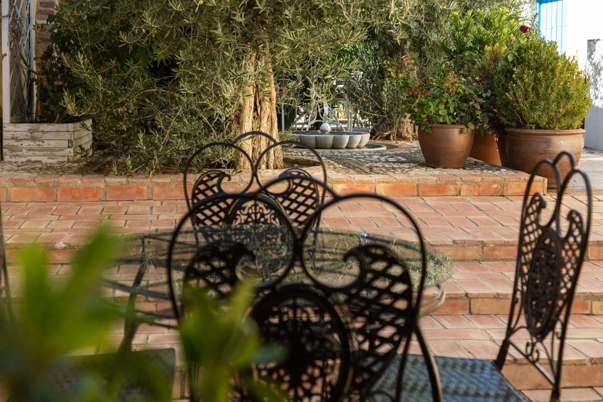 Beautiful Alamedas - Una Casa Rural Con Una Historia Unica Castronuno Luaran gambar