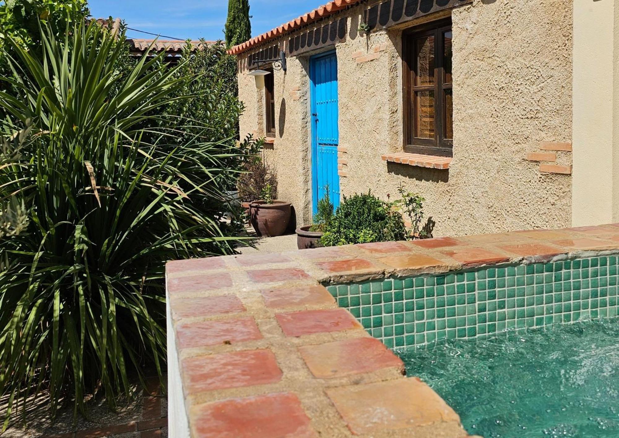 Beautiful Alamedas - Una Casa Rural Con Una Historia Unica Castronuno Luaran gambar