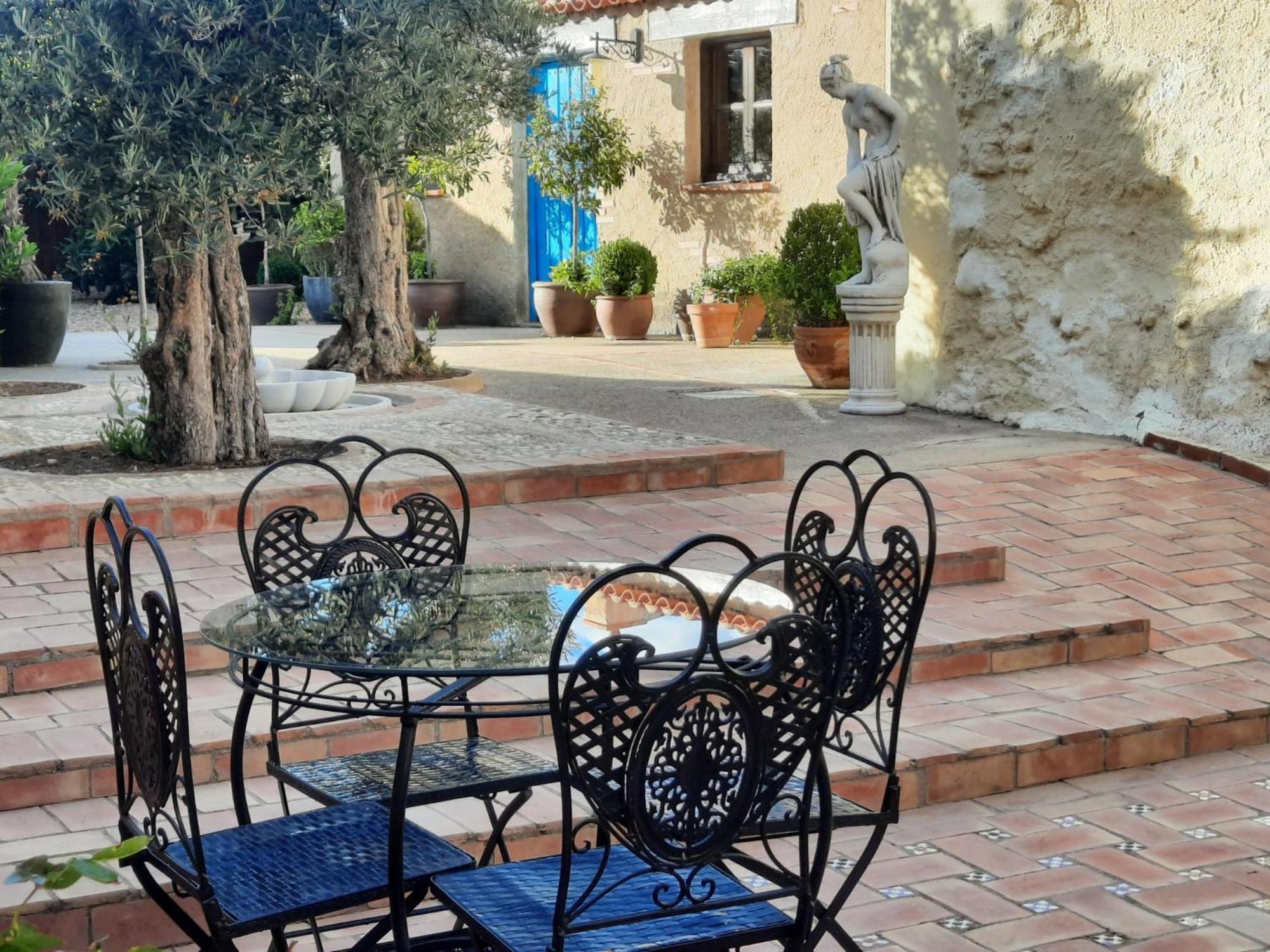 Beautiful Alamedas - Una Casa Rural Con Una Historia Unica Castronuno Luaran gambar