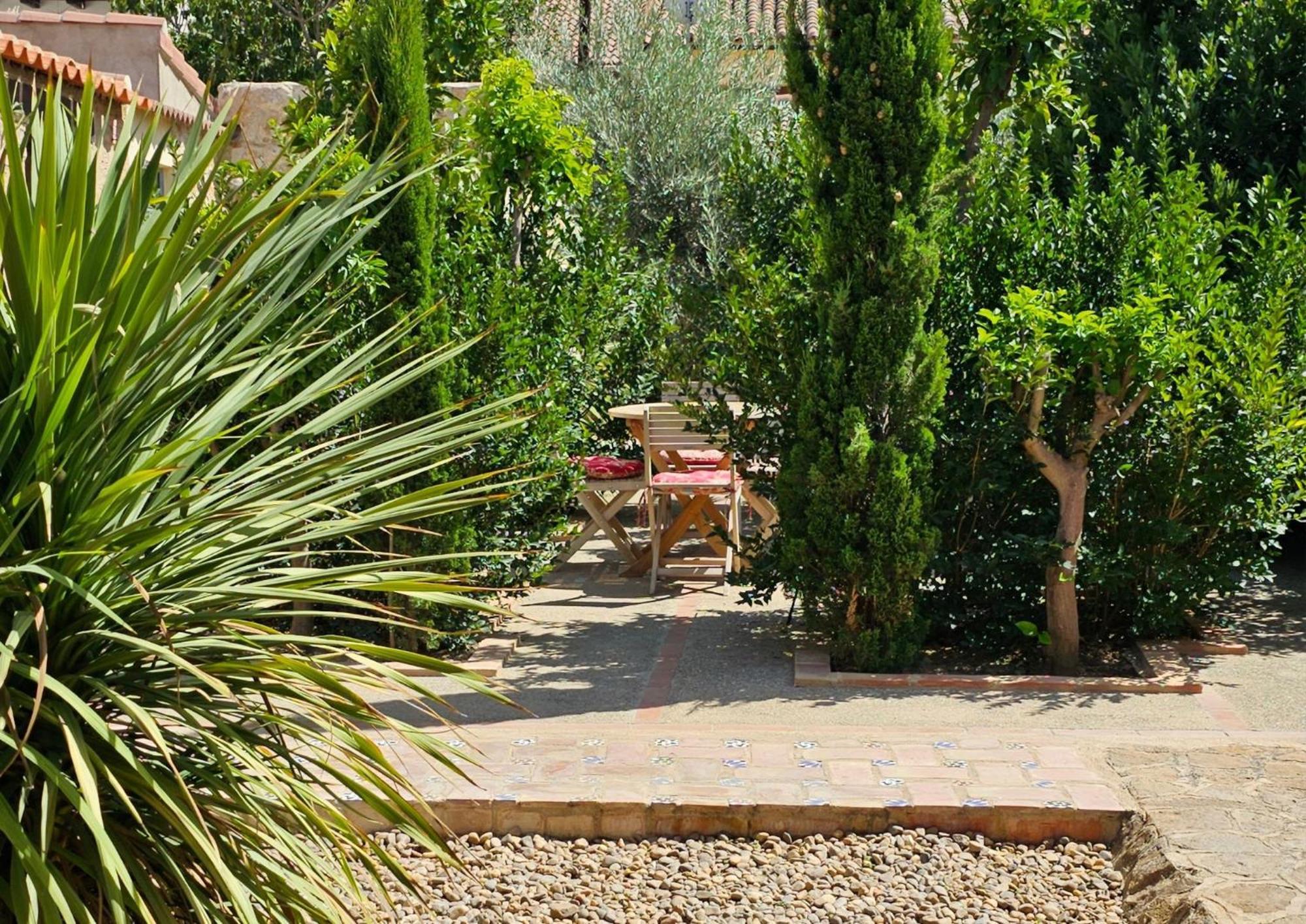 Beautiful Alamedas - Una Casa Rural Con Una Historia Unica Castronuno Luaran gambar